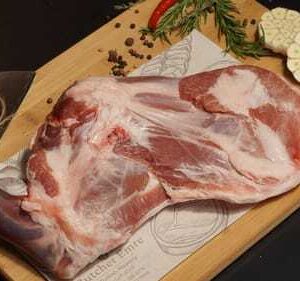 Lamb Shoulder Whole 1kg(338)