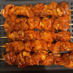 CHICKEN THIGH(MARINATED) SKEWER (447)
