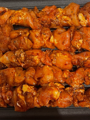 CHICKEN THIGH(MARINATED) SKEWER (447)